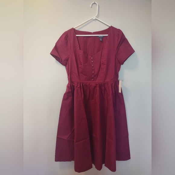 NWT Modcloth Raspberry Fit and Flare Dress - Picture 4 of 5